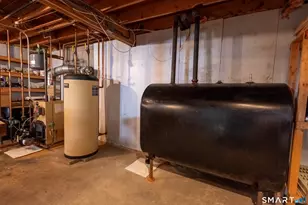 454 S Curtis St, Meriden, CT 06450 - Photo 32