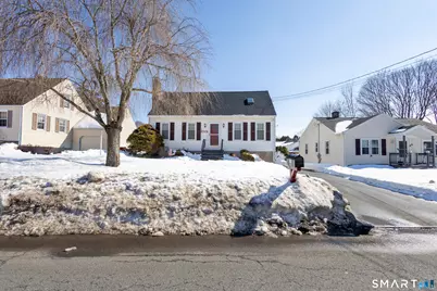 454 South Curtis Street, Meriden, CT 06450 - Photo 2