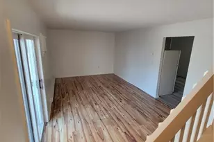 1424 Thomaston Ave, Waterbury, CT 06704 - Photo 4