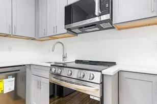 27 5th St, Stamford, CT 06905 - Photo 4