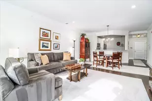 433 Brookside Ct, Newtown, CT 06470 - Photo 10