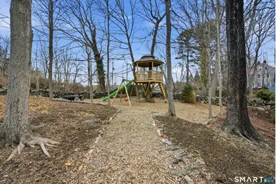 570 Unquowa Road, Fairfield, CT 06824 - Photo 34