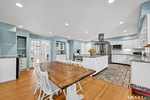 131 Woods Way Dr, Southbury, CT 06488 - Photo 10