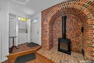 85 Cherry Hill Rd, Branford, CT 06405 - Photo 12