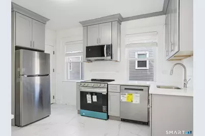 27 5th Street #1, Stamford, CT 06905 - Photo 2