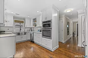 24 Taylor Dr, Greenwich, CT 06807 - Photo 18