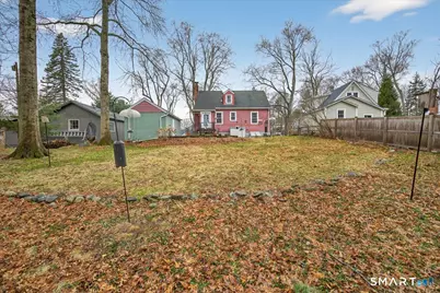 35 Barrett Street, Hamden, CT 06517 - Photo 34