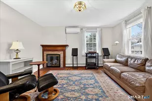 35 Barrett St, Hamden, CT 06517 - Photo 8