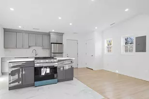 27 5th St, Stamford, CT 06905 - Photo 4