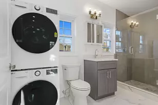 27 5th St, Stamford, CT 06905 - Photo 8