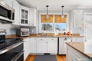 125 Murphy's Dr, Groton, CT 06340 - Photo 4