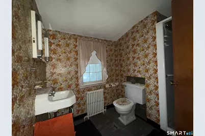 233 Church Street, Newington, CT 06111 - Photo 12