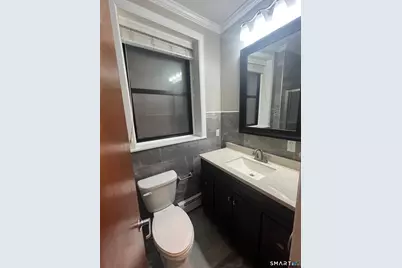 53 Bank Street, New London, CT 06320 - Photo 4