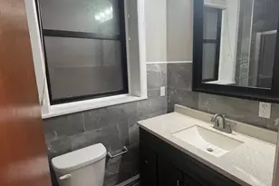 53 Bank St, New London, CT 06320 - Photo 4