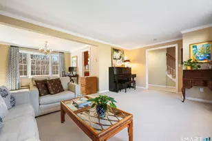 21 Zygmont Ln, Greenwich, CT 06831 - Photo 4