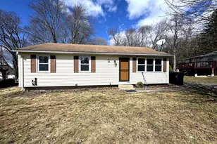 6 Evanoski Ln, Plymouth, CT 06782 - Photo 2