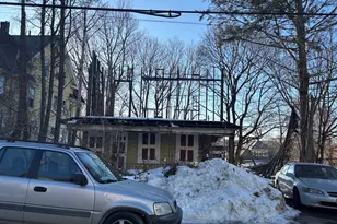 193 Plaza Ave, Waterbury, CT 06710 - Photo 2