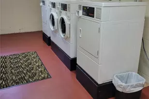 391 Reef Rd, Fairfield, CT 06824 - Photo 14