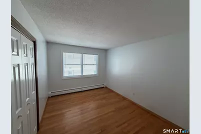 58 Charles Street, New Britain, CT 06051 - Photo 10