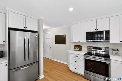 11 South View Terrace, Old Saybrook, CT 06475 - Photo 4