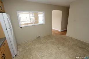 84 Marshall Ln, Derby, CT 06418 - Photo 10