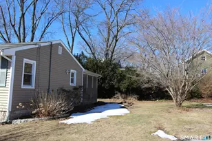 84 Marshall Ln, Derby, CT 06418 - Photo 30