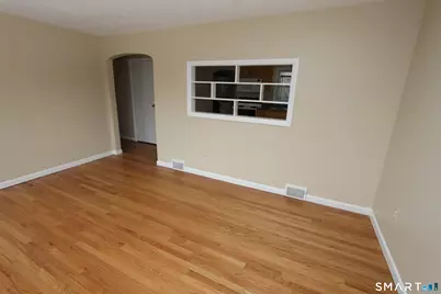 84 Marshall Lane, Derby, CT 06418 - Photo 4