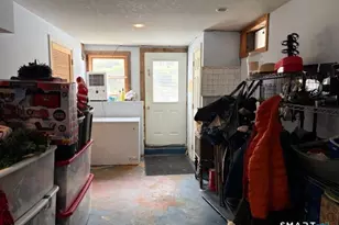 6 Cornfield Ln, Woodbridge, CT 06525 - Photo 34