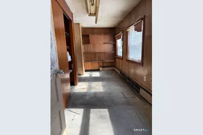 39 Pleasant View Avenue, Windham, CT 06226 - Photo 4