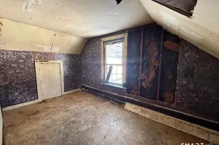 39 Pleasant View Ave, Windham, CT 06226 - Photo 12