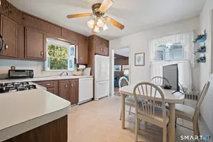 49 Dewberry Rd, Waterbury, CT 06705 - Photo 4