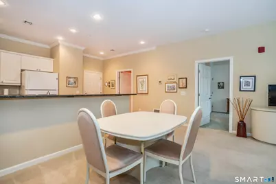 1 King Philip Drive #209, West Hartford, CT 06117 - Photo 8