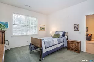 1 King Philip Dr, West Hartford, CT 06117 - Photo 16