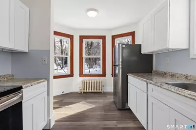 4 Brewer Street, Montville, CT 06382 - Photo 2