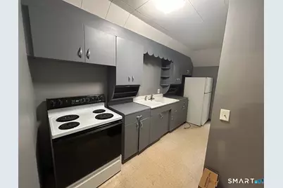 106 Maplewood Avenue #3rd Floor, West Hartford, CT 06119 - Photo 6