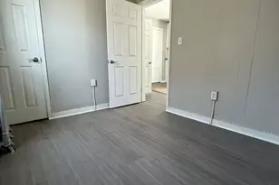 47 Judson Ave, New Haven, CT 06511 - Photo 10