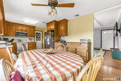 82 Twining Avenue, Waterbury, CT 06705 - Photo 10