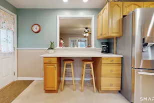 22 Hollywood Ave, Milford, CT 06460 - Photo 6