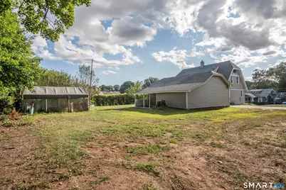 482 Commonwealth Avenue, New Britain, CT 06053 - Photo 2