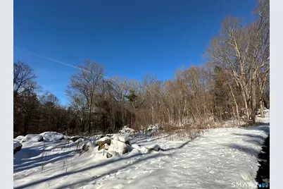 13 Meadow Street, New Hartford, CT 06057 - Photo 4