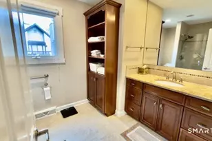 252 Agawam Dr, Stratford, CT 06614 - Photo 14