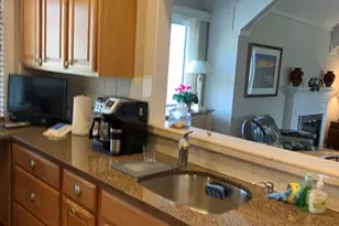 252 Agawam Dr, Stratford, CT 06614 - Photo 8