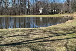 252 Agawam Dr, Stratford, CT 06614 - Photo 20