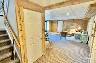 252 Agawam Dr, Stratford, CT 06614 - Photo 18