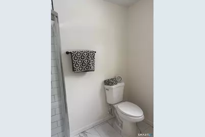 24 North Avenue, North Haven, CT 06473 - Photo 16