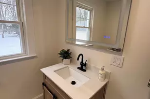 24 North Ave, North Haven, CT 06473 - Photo 14