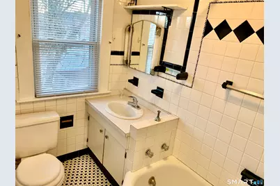 52 Goffe Terrace, New Haven, CT 06511 - Photo 20