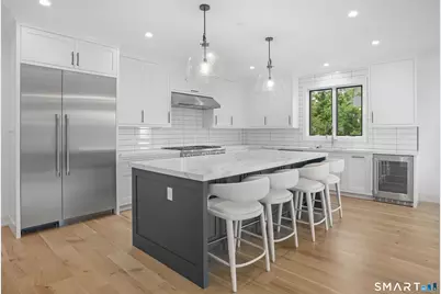 345 Reef Road #C9, Fairfield, CT 06824 - Photo 2