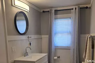 84 E Main St, Branford, CT 06405 - Photo 10