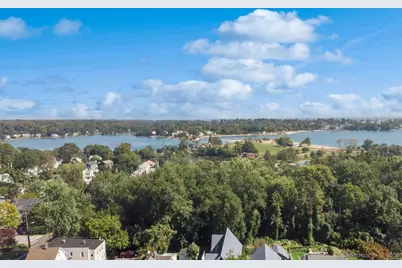 88 Dean Street #1, Stamford, CT 06902 - Photo 6